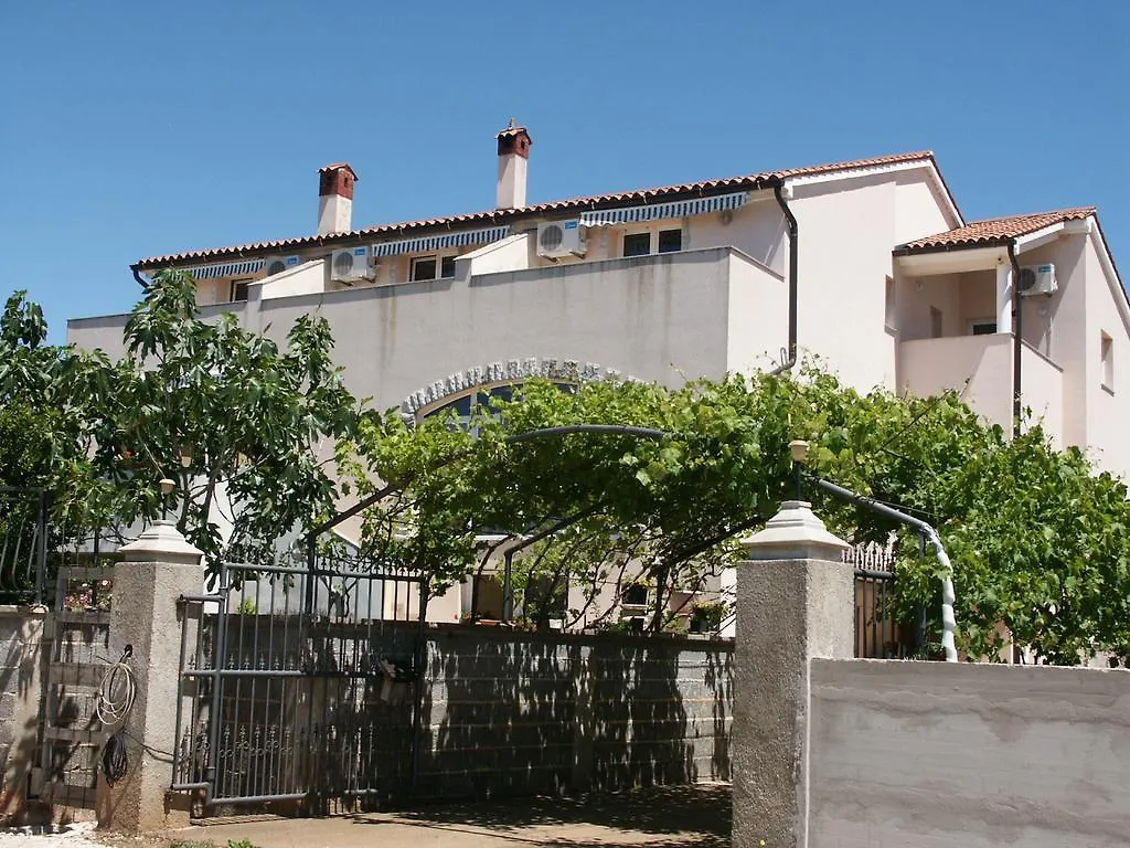 Pensjonat Leonardo Medulin Apartamento
